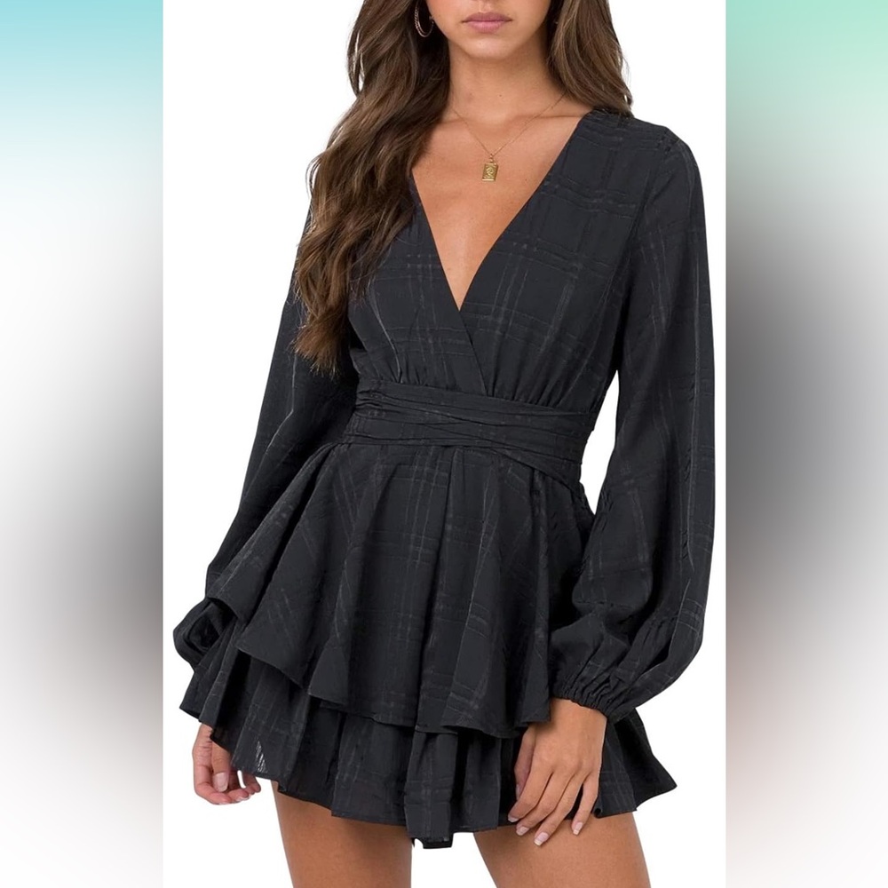NWOT Nova In Sky Sexy Deep VNeck Long Sleeve Tie Waist Ruffle Hem Swing Mini, L